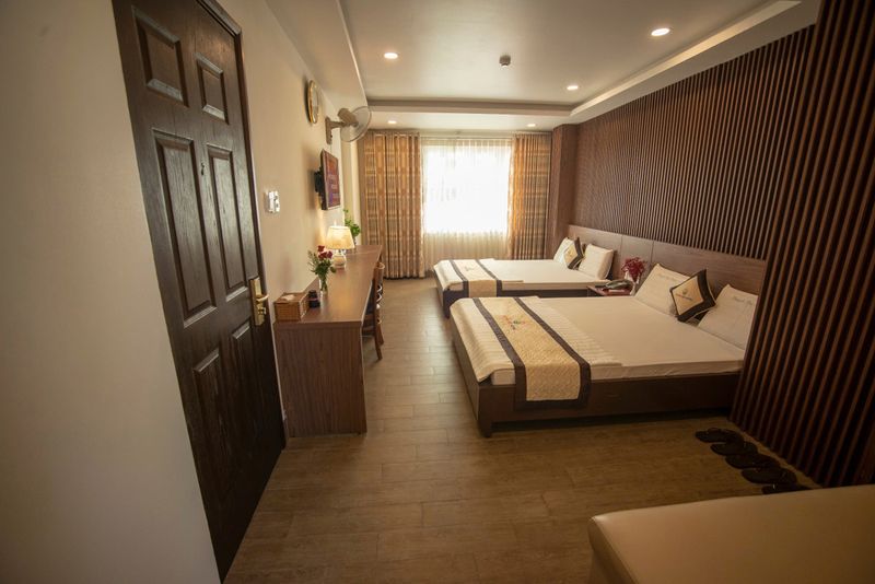 KHÁCH SẠN HUỲNH ĐỨC 2